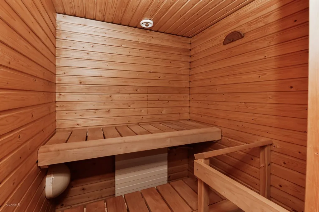 Toad - Apartment with Balcony in Pakkala