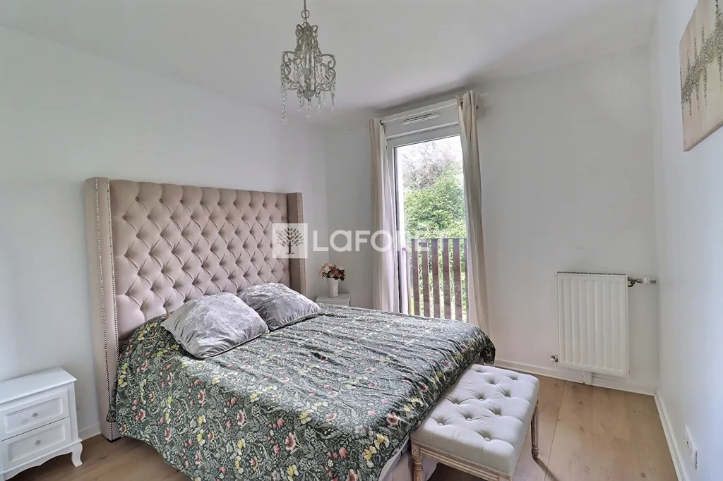 Magamistoad - 3-Bedroom Apartment with Balcony in Vitry-sur-Seine