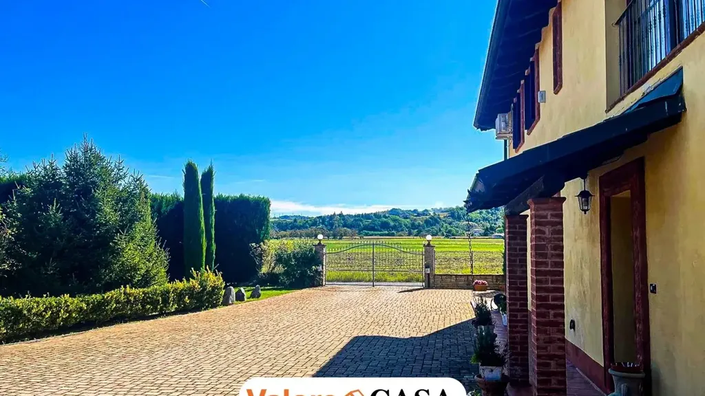 Välivaade - Villa with Pool near Acqui Terme