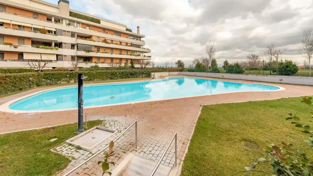 pool_area