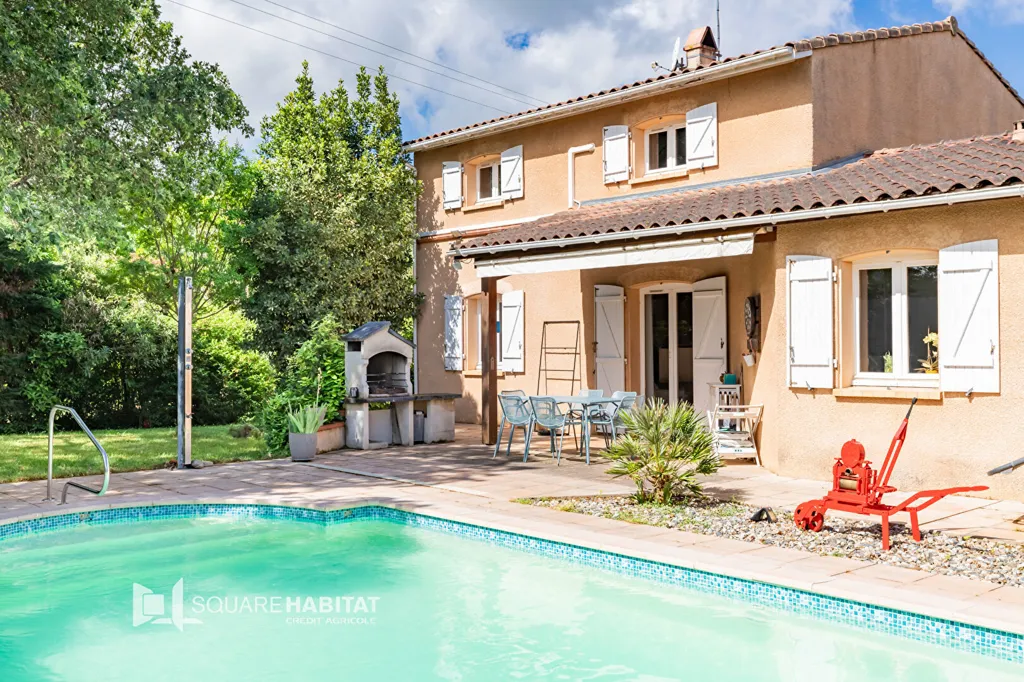 Bassein - House with Pool near Montaigut Centre