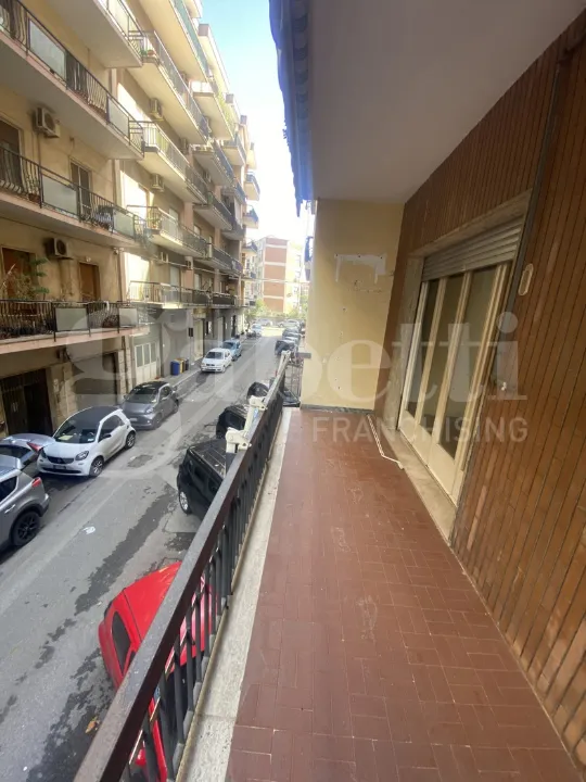 Balcon - Apartment with Balcony in Reggio Calabria