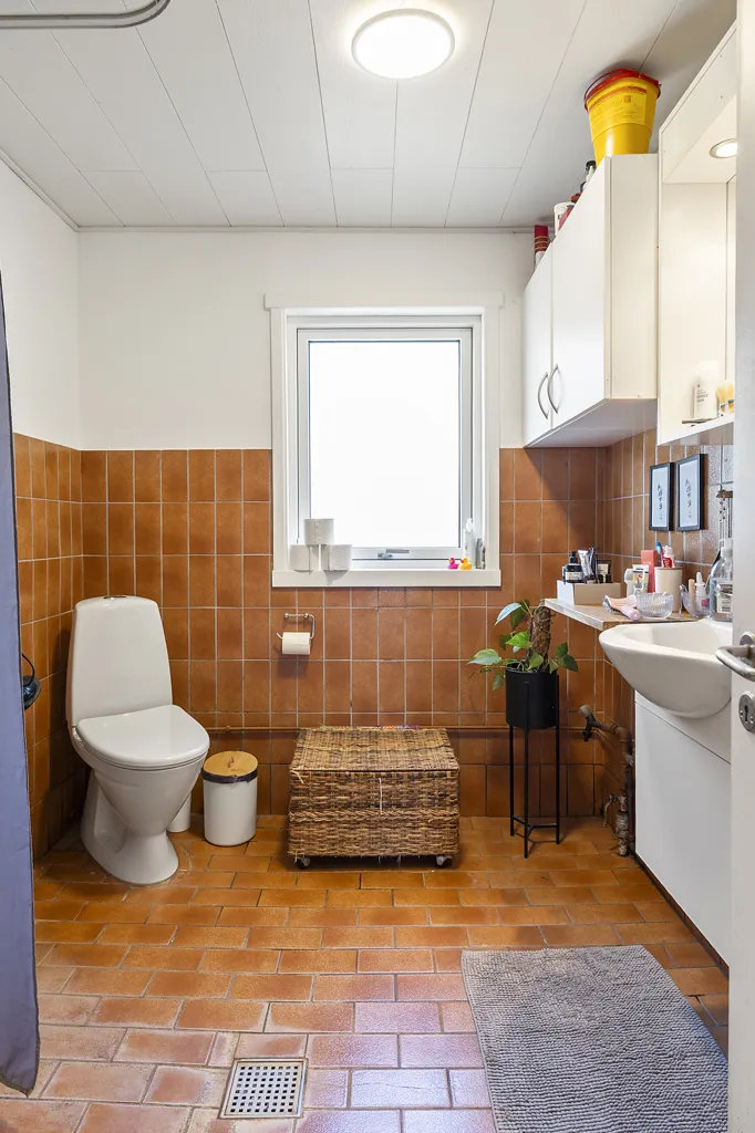 Bagni - 1927 Villa with Garden in Assens
