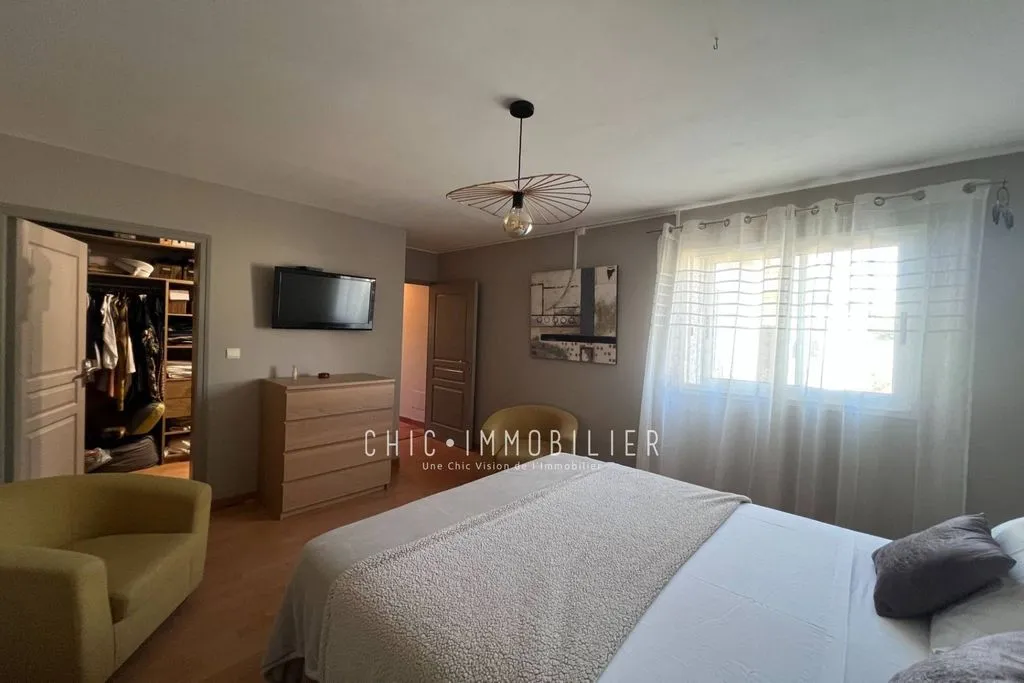 Chambres - Villa Luxueuse avec Vue Montagne à Argelès-sur-Mer