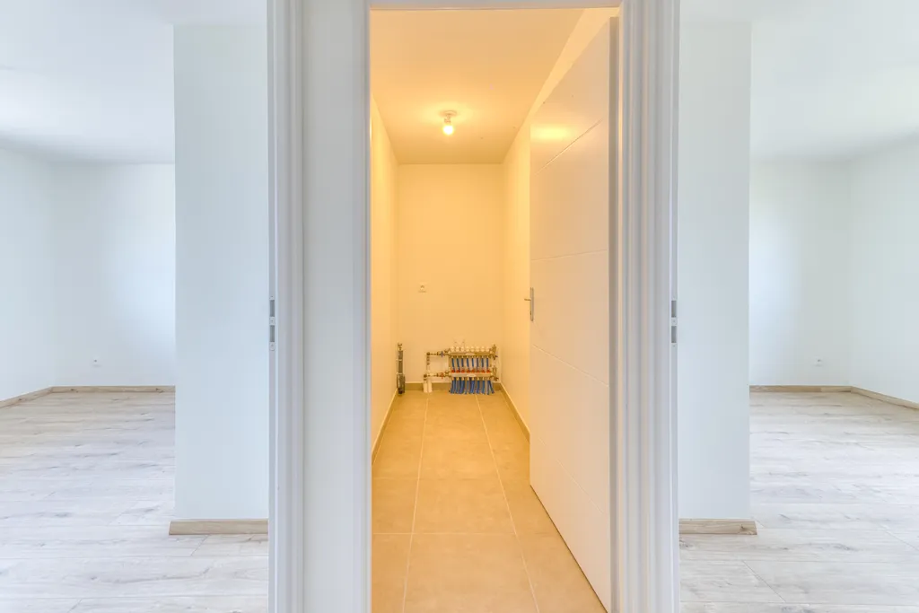 Entrée - Villa avec Vue Imprenable sur le Revermont à Beny