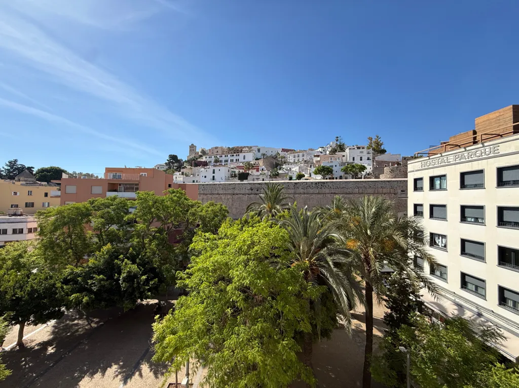 2-toaline korter asukohas Ibiza