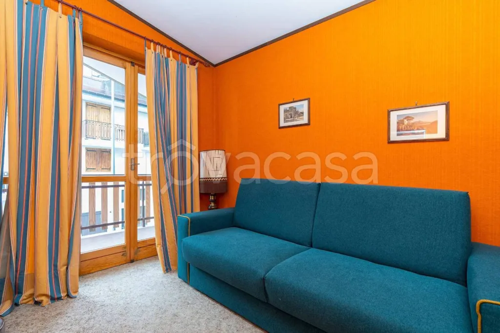 Elutuba - Mountain Apartment with Balcony in Crissolo