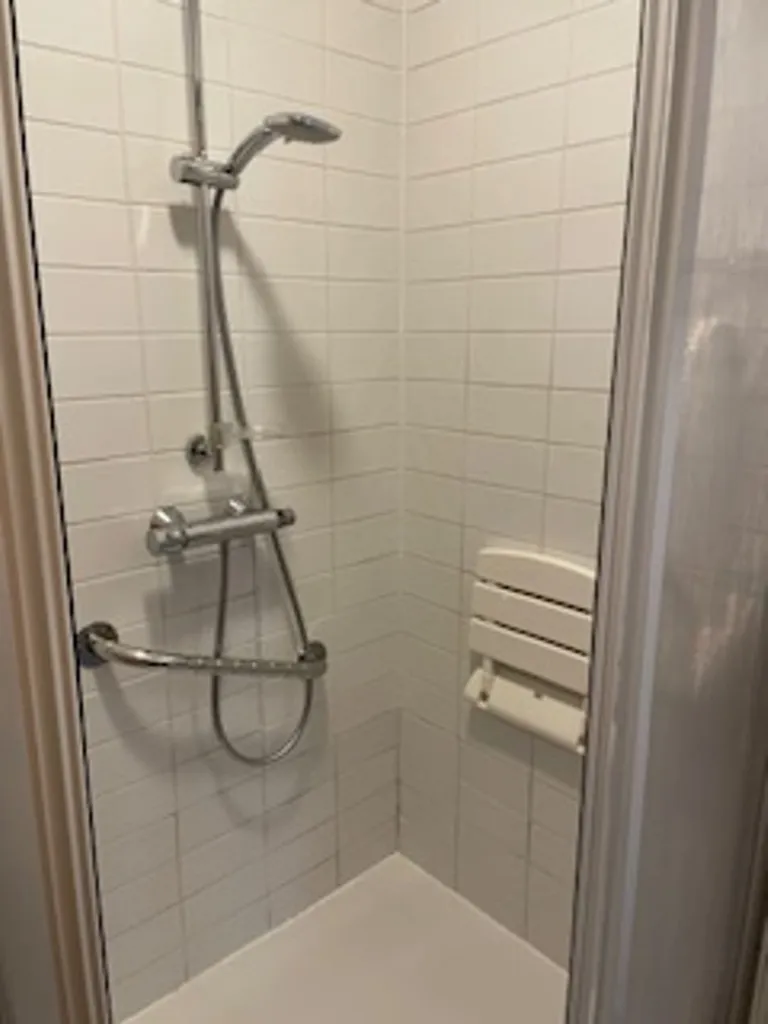 Bagni - Service Flat with Garden View in Beveren Centre