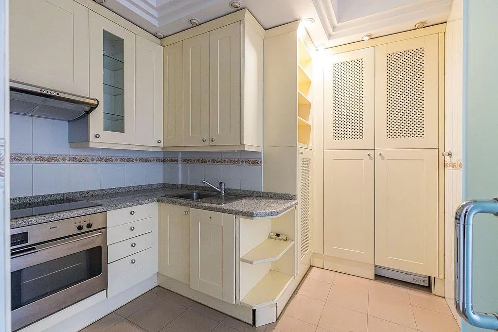 Köök - Apartment with High Ceilings in Murcia Centre