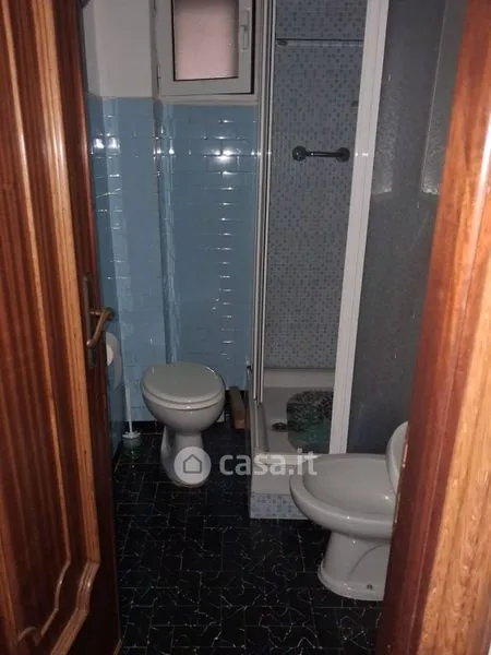 Salles de bain - Fully Furnished Flat in Genoa
