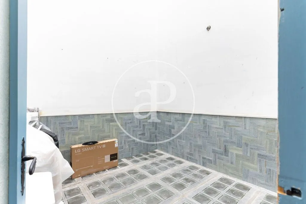 Salles de bain - Luxury Townhouse with Pool in Sabadell Centre