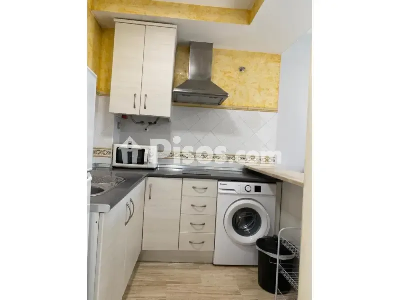 Cucina - Furnished Flat with Balcony in Centro, Dos Hermanas