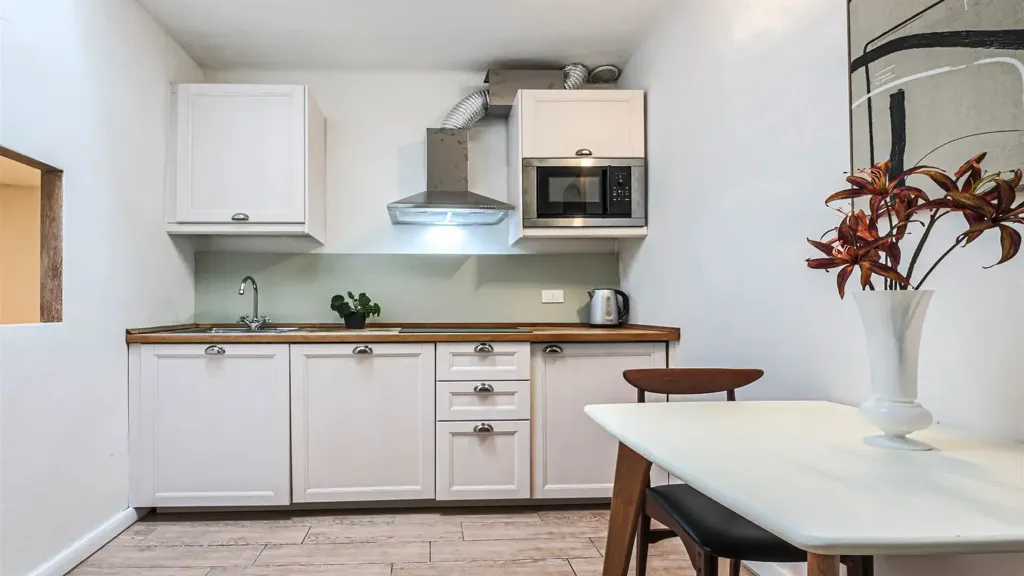 Kitchen - Restored Apartment in Historic Florence