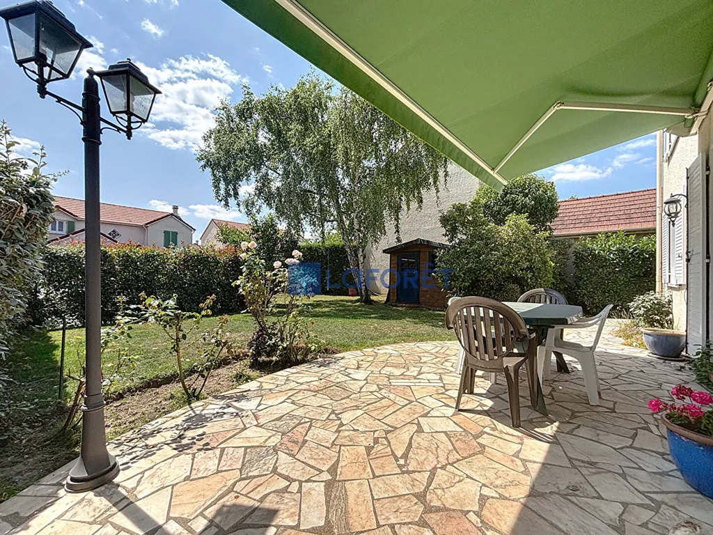 Terrazza - House with Garden in Morangis