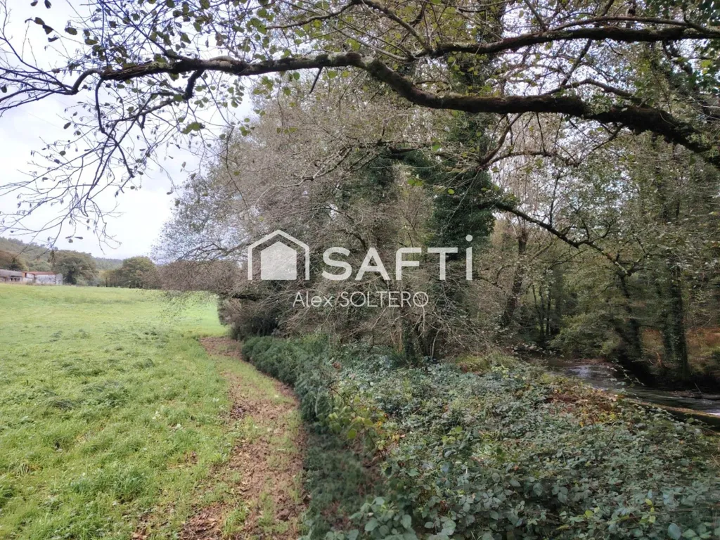 Jardin - Stone House with Large Plot in Negreira