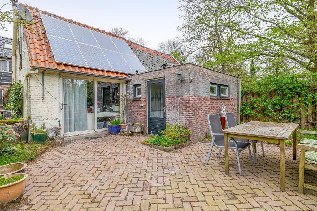 Terrace - Country House with Forest View in Deurne