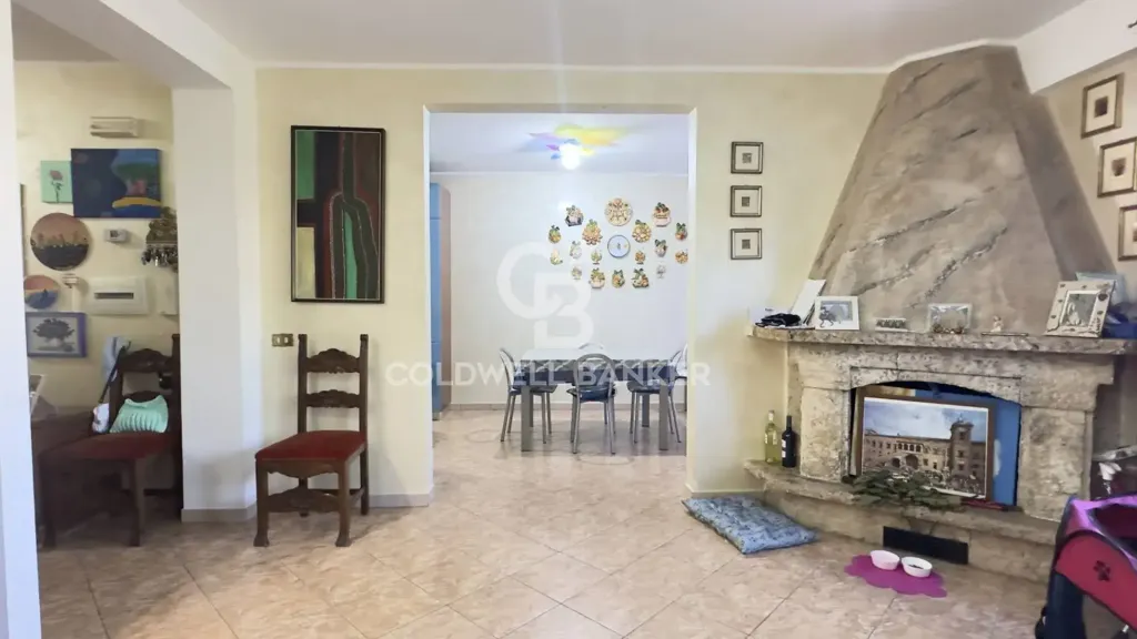 Séjour - Trilocale with Private Garden in Tarquinia