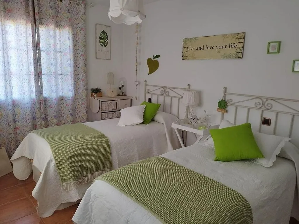 Chambres - Chalet with Pool and Terrace in El Catllar