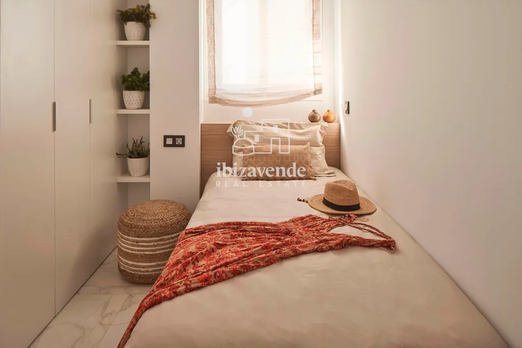 Chambres - Spacious Ground Floor Flat with Sea View in Cala Bou