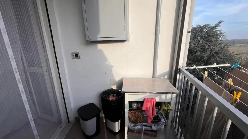 Balcon - Rearranged Apartment with Balcony in Beinasco