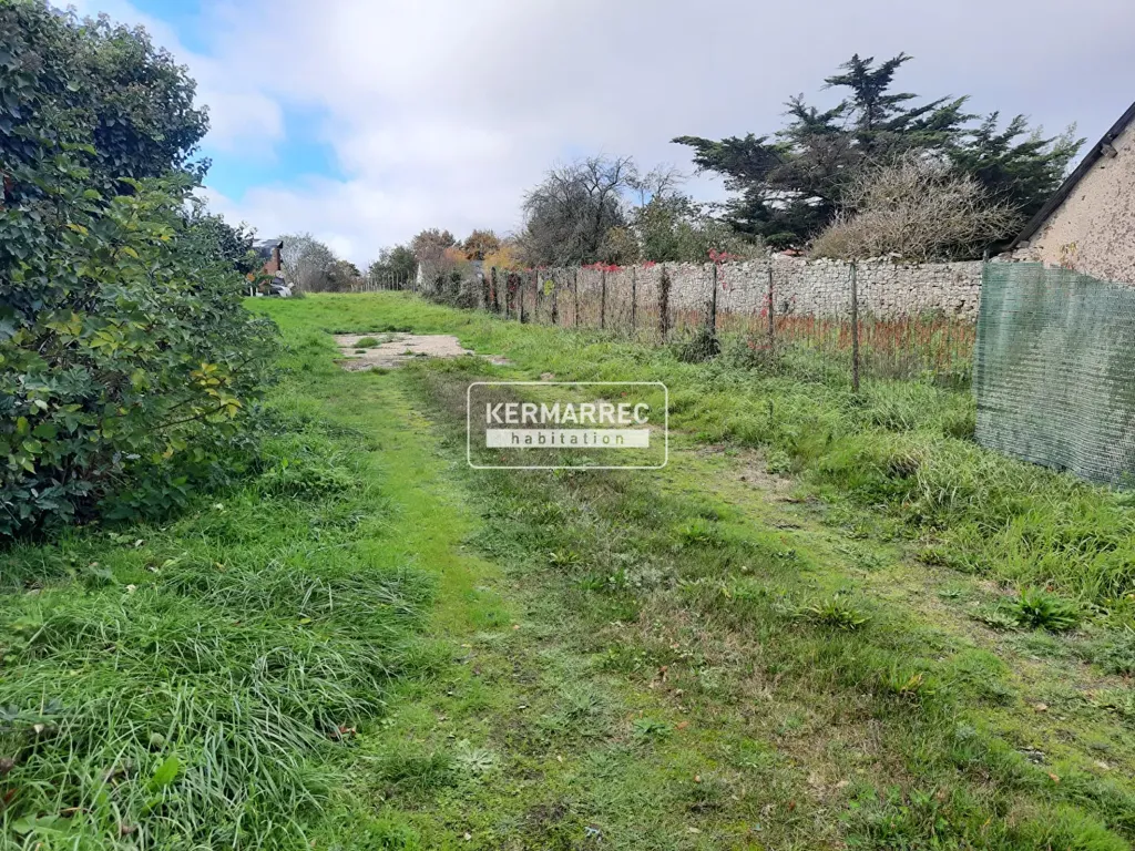 Aed - Buildable Plot with Garden in Saint Malo De Guersac