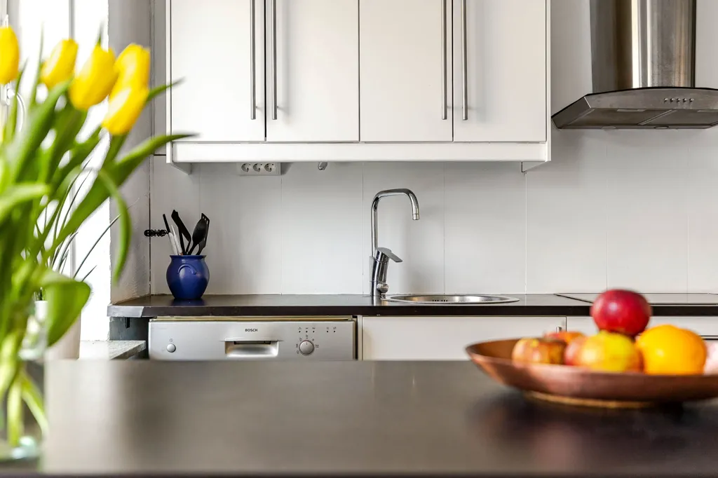 Cuisine - Apartment with Balcony in Tannefors, Linköping