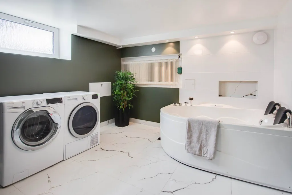 Salles de bain - Renovated Villa with Garden in Jönköping