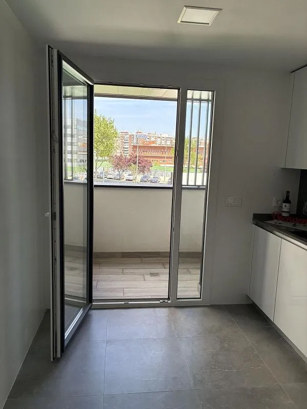 Cuisine - Luxury Flat with Pool in Sanchinarro