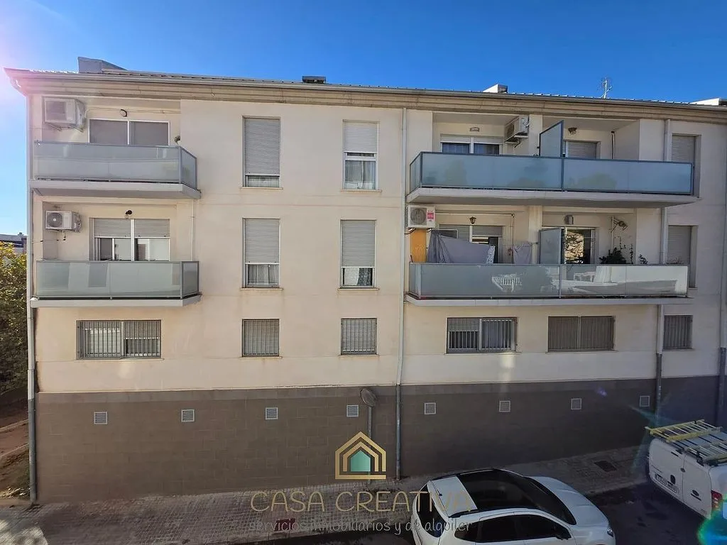 Exterior - Apartment with Balcony in Náquera