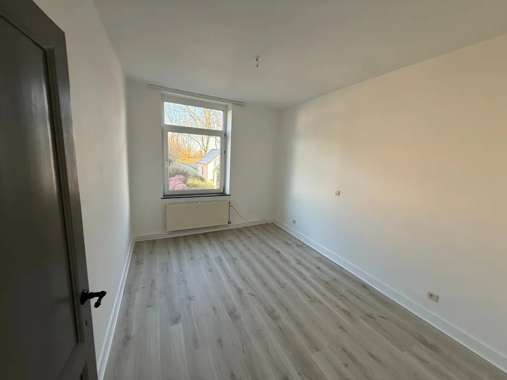 Stanze - Just Renovated Three-Faced House in Perwez