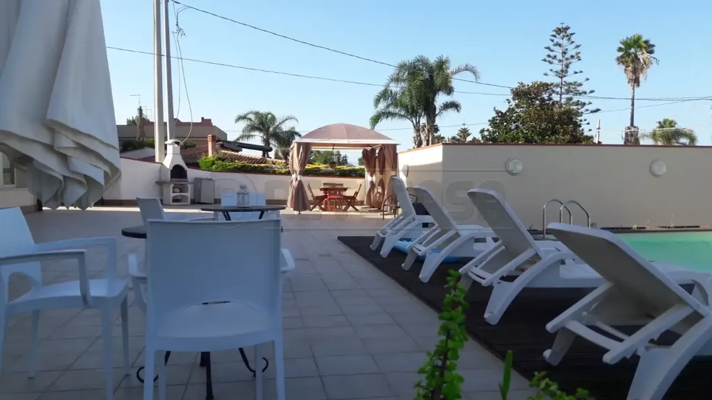 Pool - Rustic Villa with Pool in Siracusa