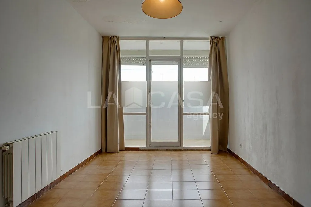 Apartment with Balconies in Bellvitge