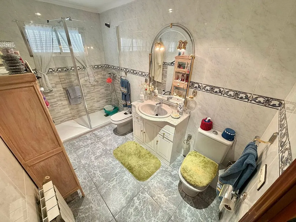 Vannitoad - Apartment with Terrace in Sur-Este