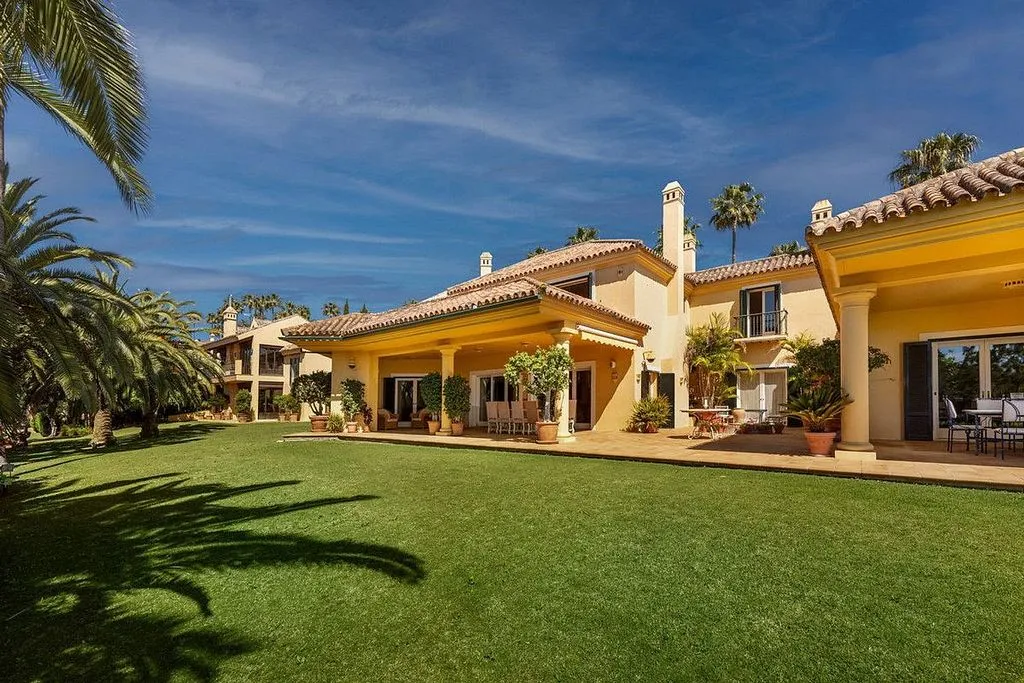 Jardin - Chalet with Pool and Terrace in Sotogrande