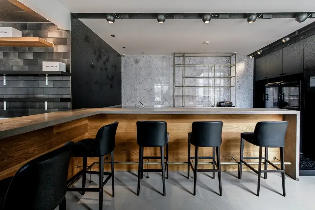 Kitchen - Restaurant Unit with Terrace in Knokke