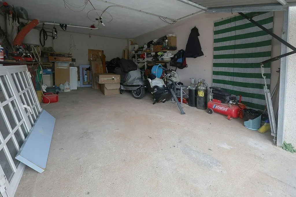 Garage - Chalet with Balcony View in Montroy