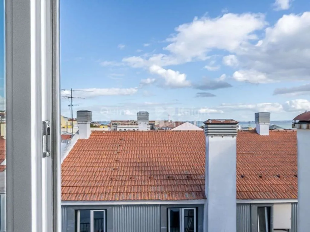 Balcony - Luxury Apartment with River View in Chiado, Lisbon