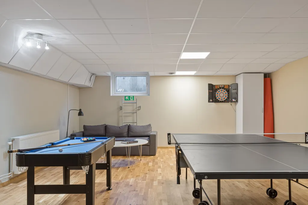 Pièces - Modern Flat with 20 m² Balcony in Uppsala