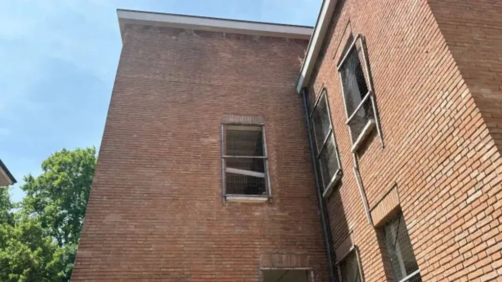 Exterior - Apartment with Piazza View in Mantua