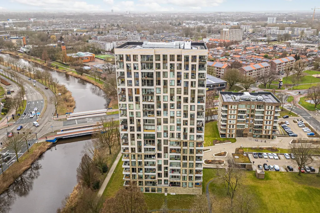 Vue aérienne - Modern 3-Bedroom Apartment with Amersfoort View