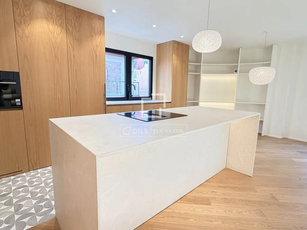 Cuisine - Luxury Duplex with Top-Floor Privacy in Alicante