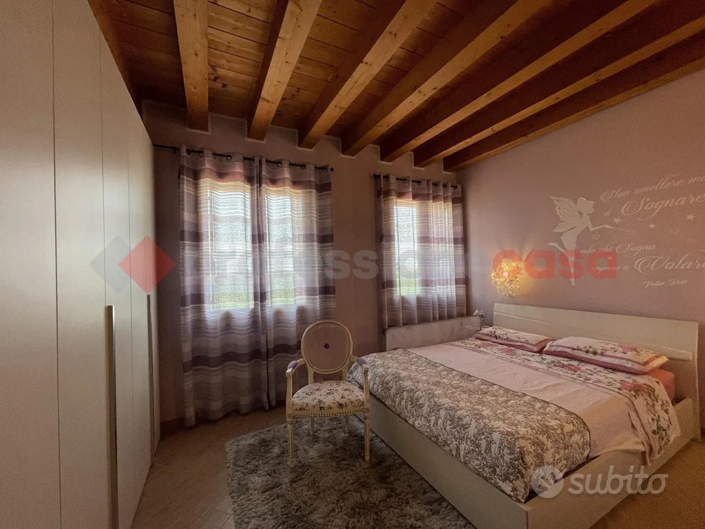 Bedrooms - Independent House with Private Garden in Minerbe