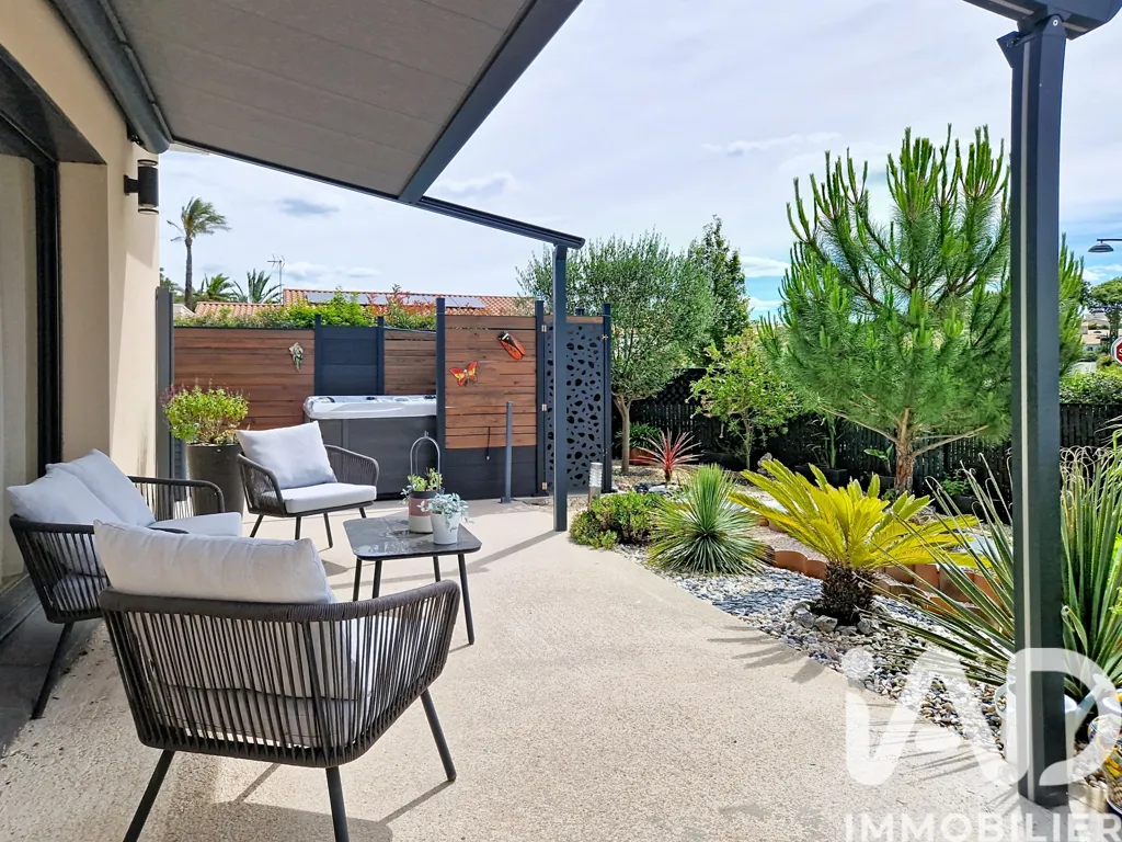 Terrazza - Modern House with Jacuzzi Garden in Roujan