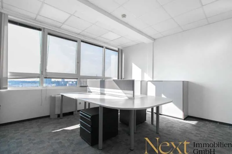Office - Modern Office Space in City Tower I, Linz
