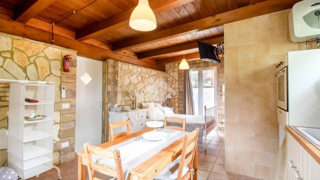 Söögituba - Villa with Pool in Ortona