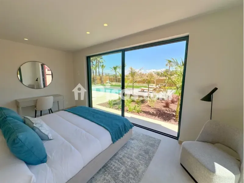 Magamistoad - Modern Villa with Golf View in Desert Springs