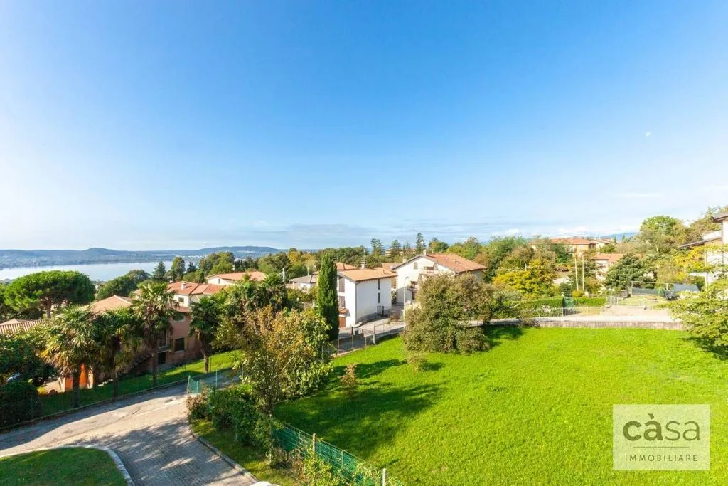 Giardino - Luxury Villa with Lake View in Comerio