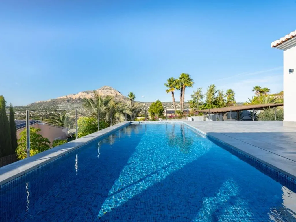 Piscine - Newly Built Villa with Pool in Jávea