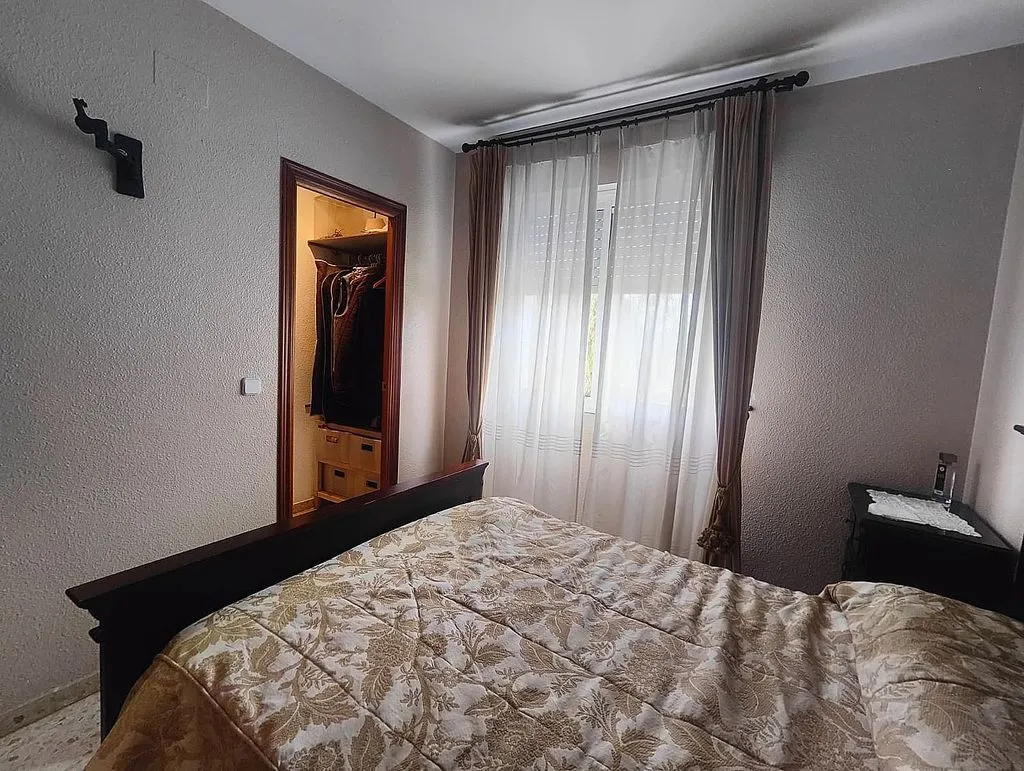 Chambres - Apartment with Balcony in Los Palacios