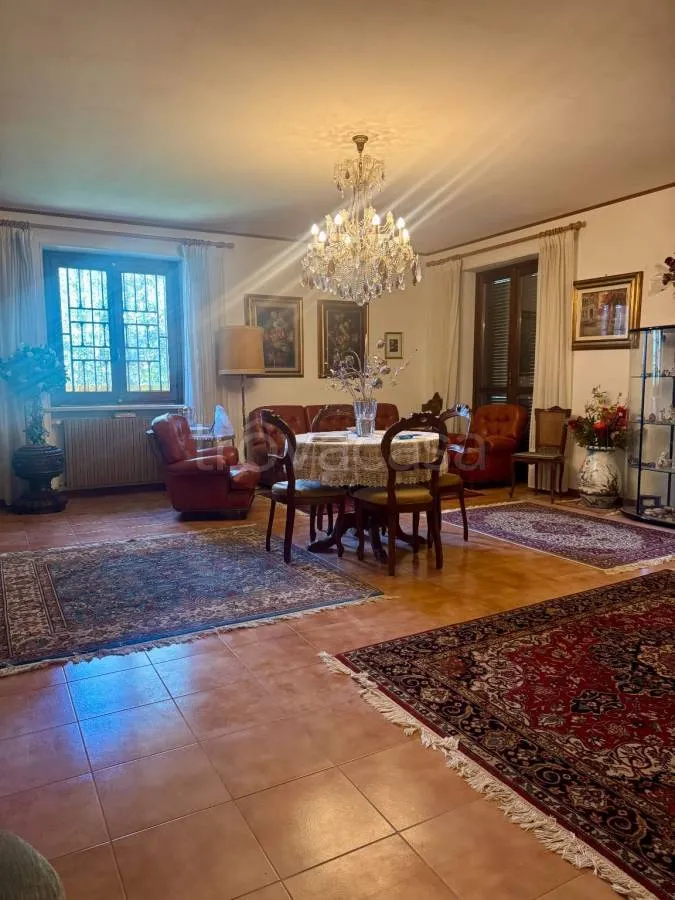 Séjour - Villa with Garden and Veranda in Pralormo